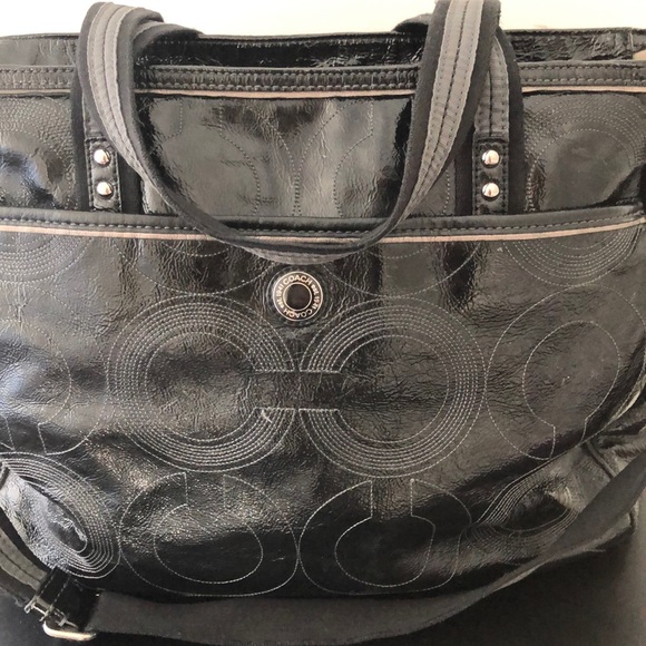 Coach Signature C Stitched Patent Leather Baby - Picture 14 of 14